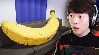 房子里有什么 过年回家发现沙发上躺着一根巨型香蕉？！